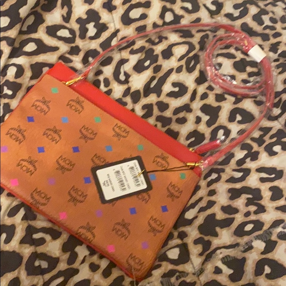 Really cute MCM crossbody bag!